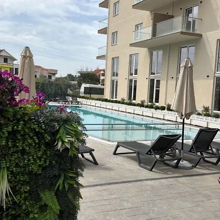 Pineamare Golem, Durres Appartamento